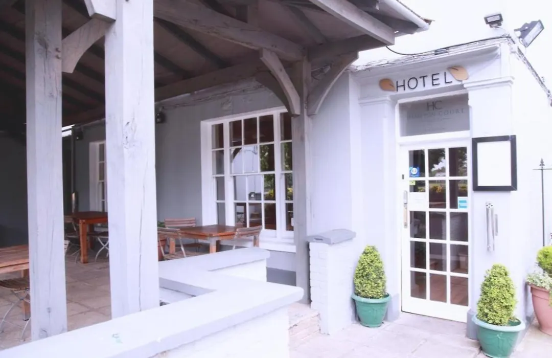 Hampton Court Hotel-1